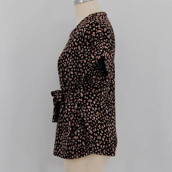 Emelia Animal Print Front Tie Blouse - Picture 2 of 6